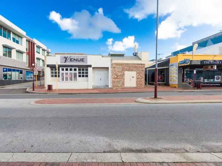 Click to view all images 361 Newcastle Street Northbridge WA 6003 - Image 3