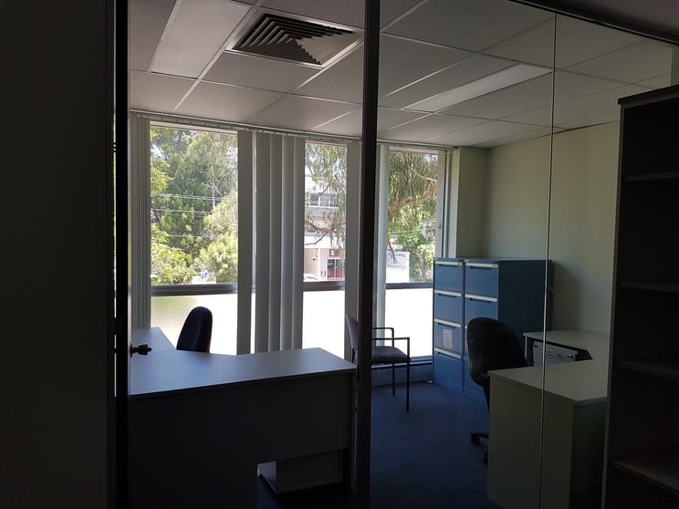 Click to view all images Brookvale NSW 2100 - Image 3
