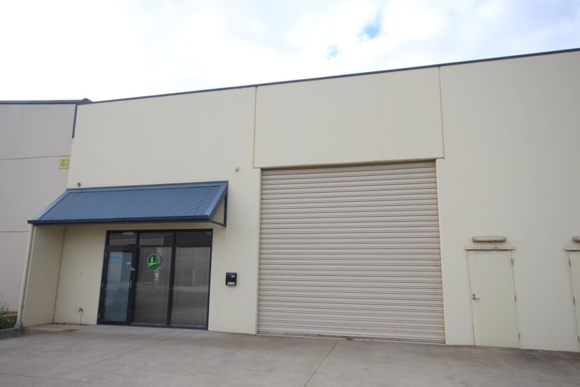Click to view all images 2/107 Grove Road Grovedale VIC 3216 - Image 3