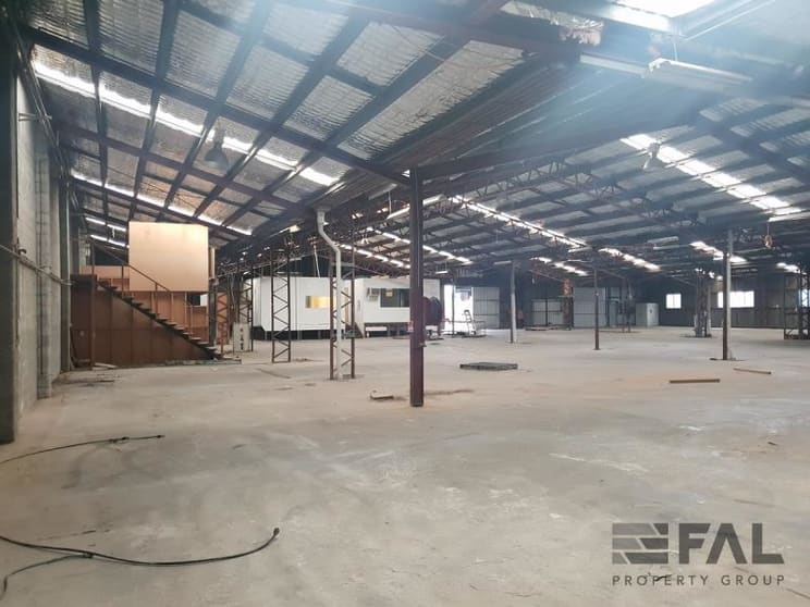 Click to view all images Salisbury QLD 4107 - Image 3