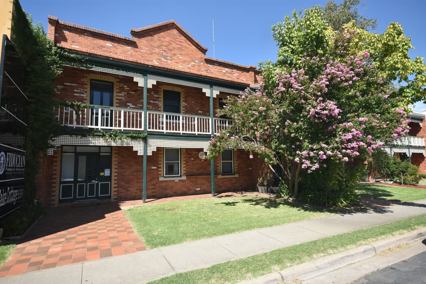 Click to view all images Level 1, D/556 Macauley Street Albury NSW 2640 - Image 1