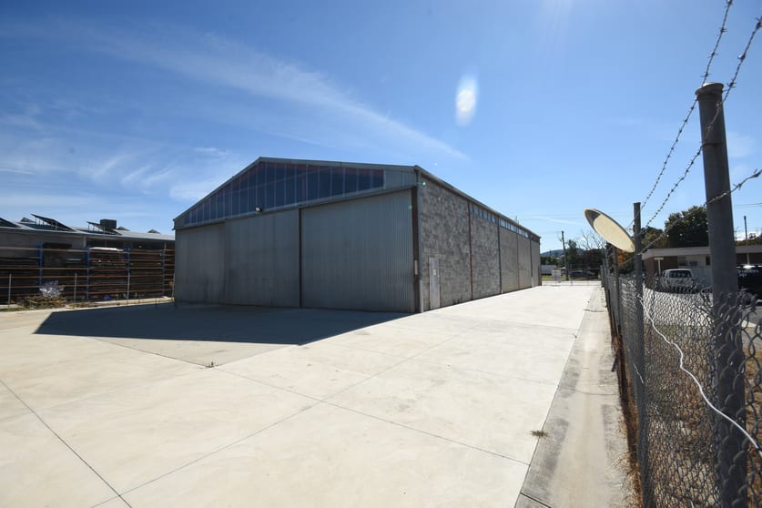 Click to view all images 45 Union Road North Albury NSW 2640 - Image 3