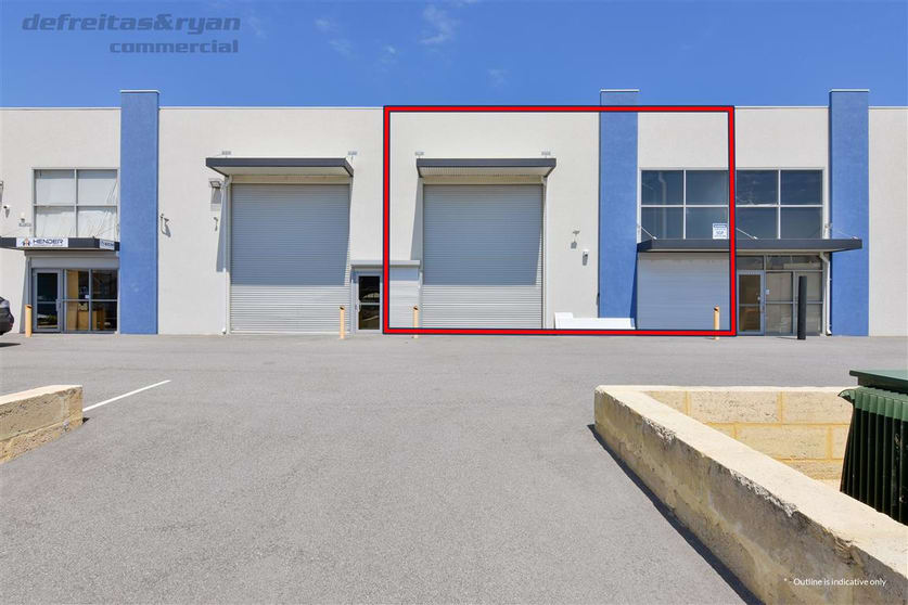 Click to view all images 4/1 Sphinx Way Bibra Lake WA 6163 - Image 1