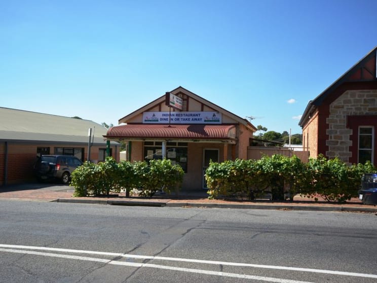 Click to view all images 118 Main Road Mclaren Vale SA 5171 - Image 1