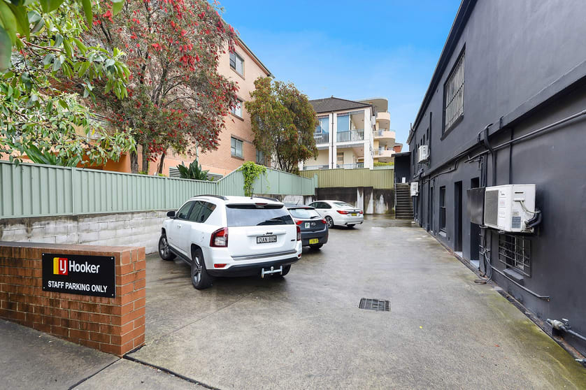 Click to view all images 105A Coogee Bay Road Coogee NSW 2034 - Image 3
