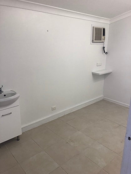 Click to view all images Shop 6, 22 James Street Yeppoon QLD 4703 - Image 3