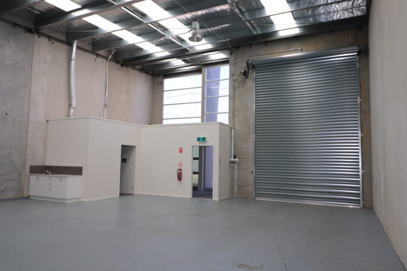 Click to view all images 3/1 Interchange Way Carrum Downs VIC 3201 - Image 3