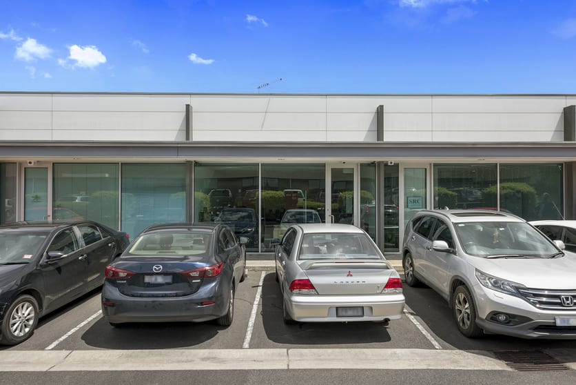 Click to view all images 17/17-19 Miles Street Mulgrave VIC 3170 - Image 1