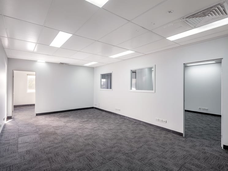 Click to view all images 207A/414 Gardeners Road Mascot NSW 2020 - Image 1