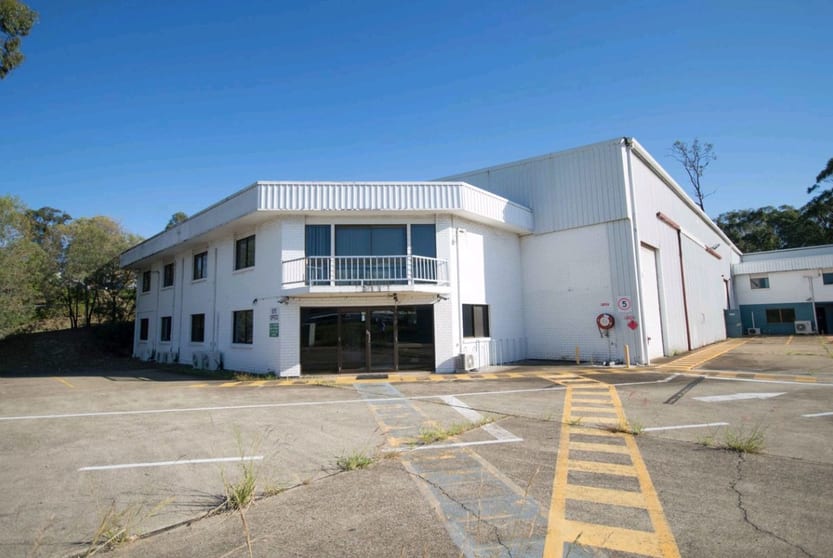Click to view all images Molendinar QLD 4214 - Image 2