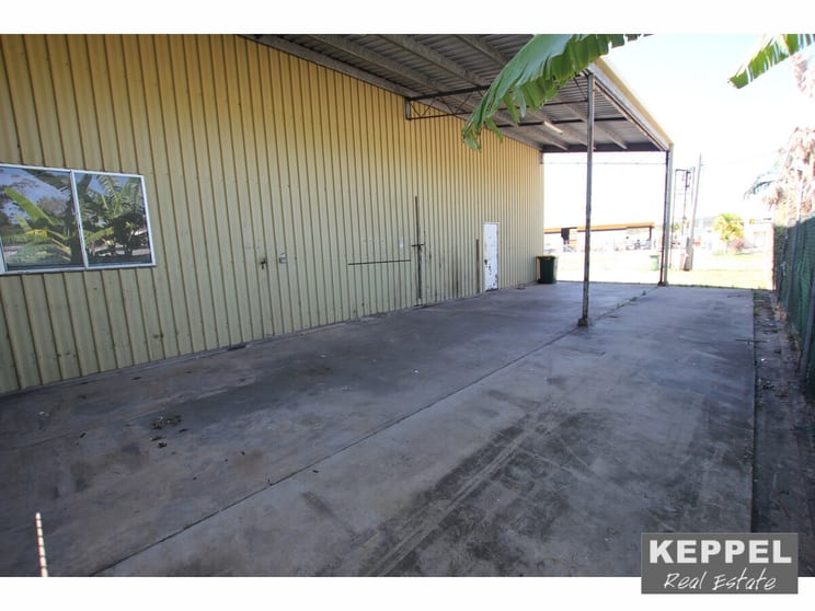 Click to view all images 19 Charles Street Yeppoon QLD 4703 - Image 2