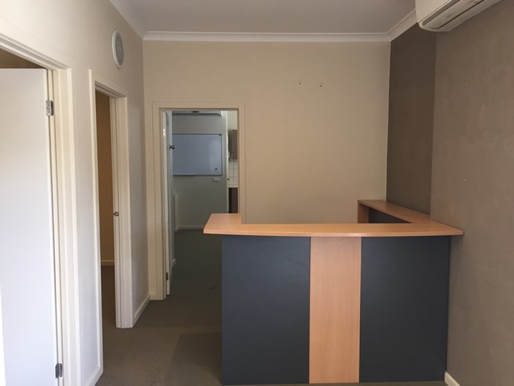 Click to view all images 165a Para Road Greensborough VIC 3088 - Image 2