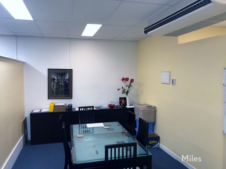 Click to view all images 1/4 Stutt Avenue Doncaster VIC 3108 - Image 2