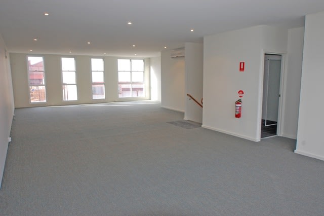 Click to view all images 25 Aberdeen Street Port Adelaide SA 5015 - Image 2