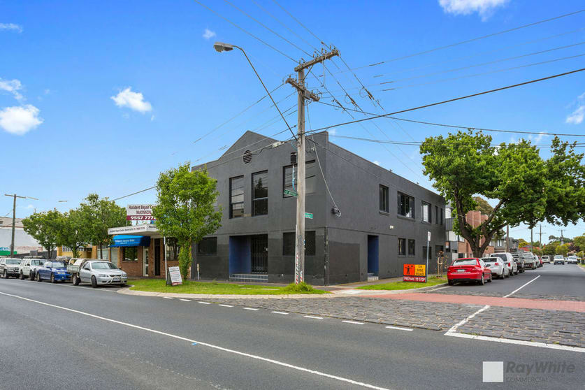 Click to view all images 226-228 Mckinnon Road Mckinnon VIC 3204 - Image 2