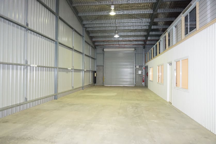 Click to view all images 2/8 Mathry Close Maison Dieu NSW 2330 - Image 2