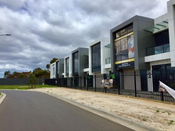 Click to view all images 6/1 Leader Street Truganina VIC 3029 - Image 1