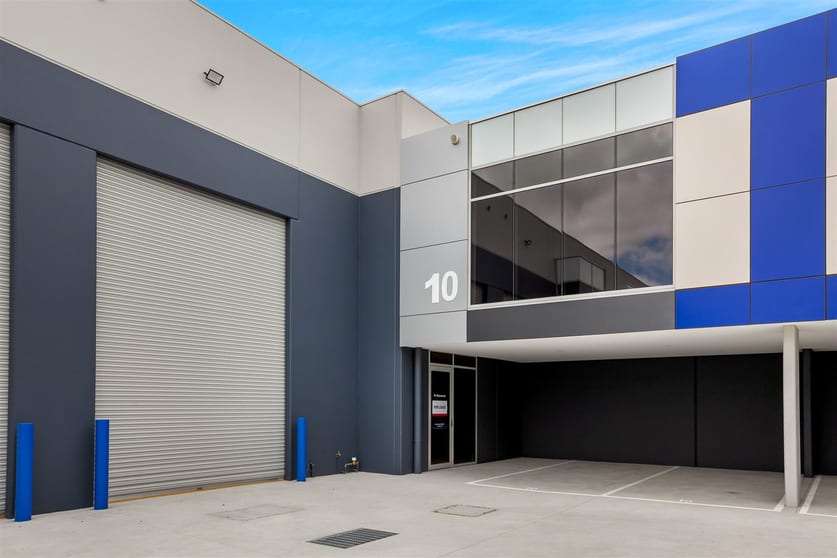 Click to view all images 10/3 Katz Way Somerton VIC 3062 - Image 1