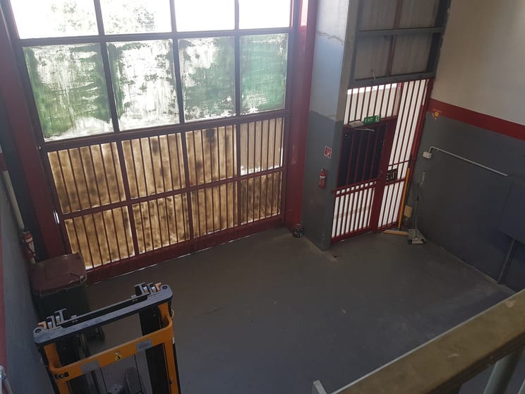 Click to view all images 4/2 Brand Drive Thomastown VIC 3074 - Image 3