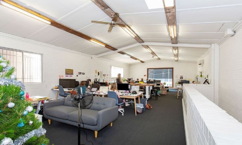 Click to view all images 1/18 Ross Street South Melbourne VIC 3205 - Image 2