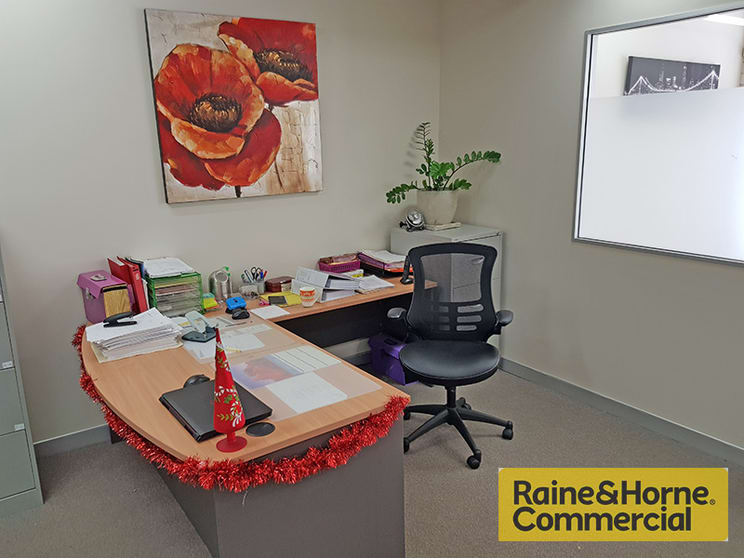 Click to view all images Stafford Heights QLD 4053 - Image 3