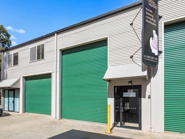 Click to view all images 29/35 Merrigal Road Port Macquarie NSW 2444 - Image 3