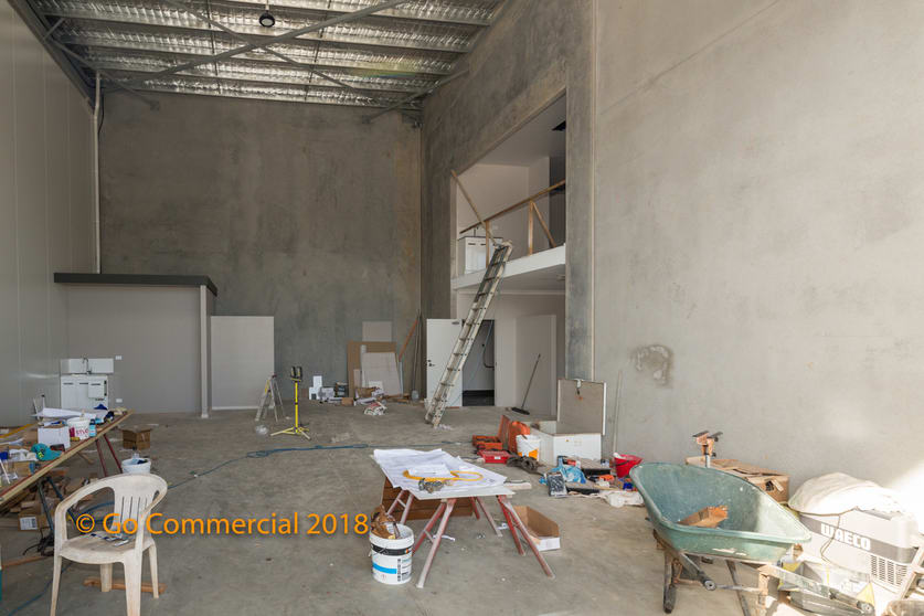 Click to view all images Unit 3/18 Salvado Drive Smithfield QLD 4878 - Image 2