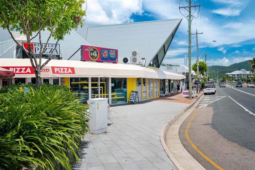 Click to view all images 9/293 Shute Harbour Road Airlie Beach QLD 4802 - Image 3
