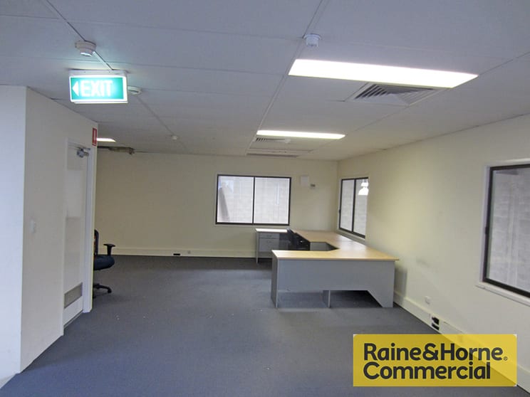 Click to view all images 12/121 Newmarket Road Windsor QLD 4030 - Image 3