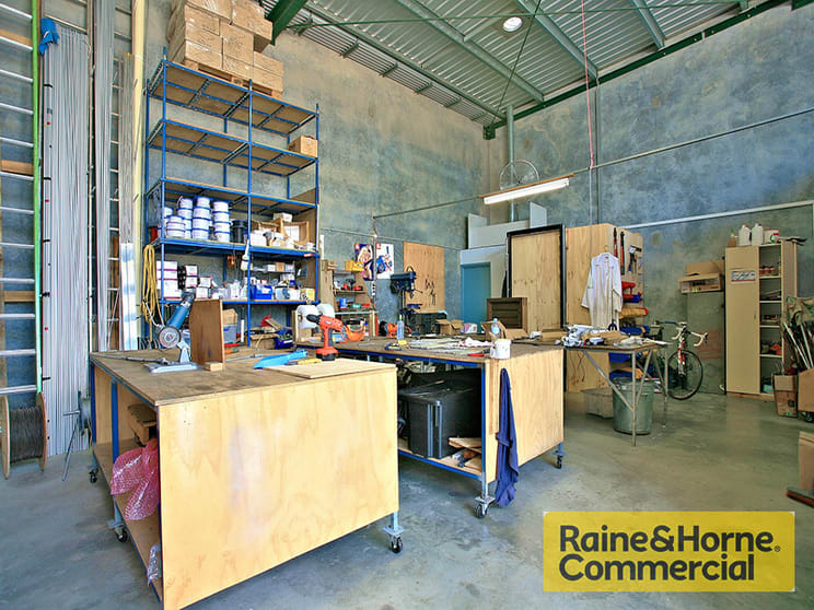 Click to view all images 9/10 Prosperity Place Geebung QLD 4034 - Image 2