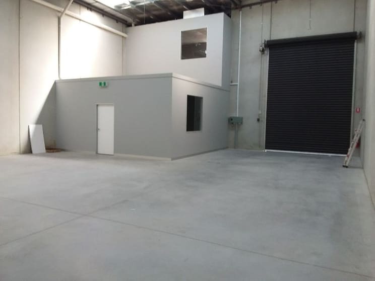 Click to view all images 5/45 Network Drive Truganina VIC 3029 - Image 2