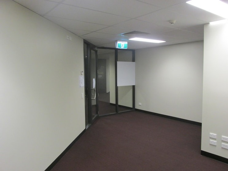 Click to view all images 10/19-21 Torquay Road Pialba QLD 4655 - Image 2