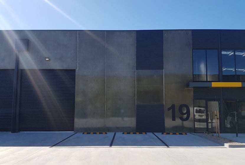 Click to view all images 19/2 Thomsons Road Keilor Park VIC 3042 - Image 1