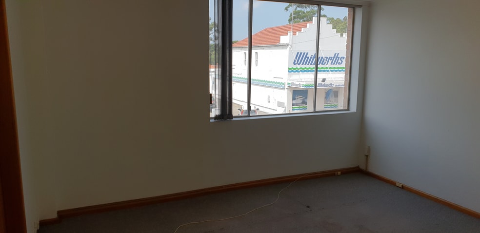 Click to view all images 2/141 Victoria Road Drummoyne NSW 2047 - Image 3