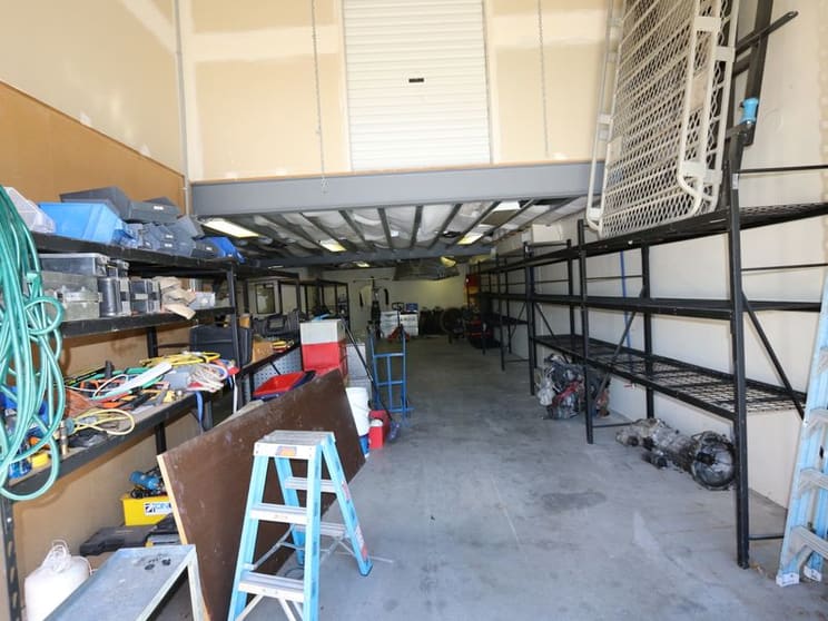 Click to view all images 5/3 William Banks Drive Burleigh Heads QLD 4220 - Image 2
