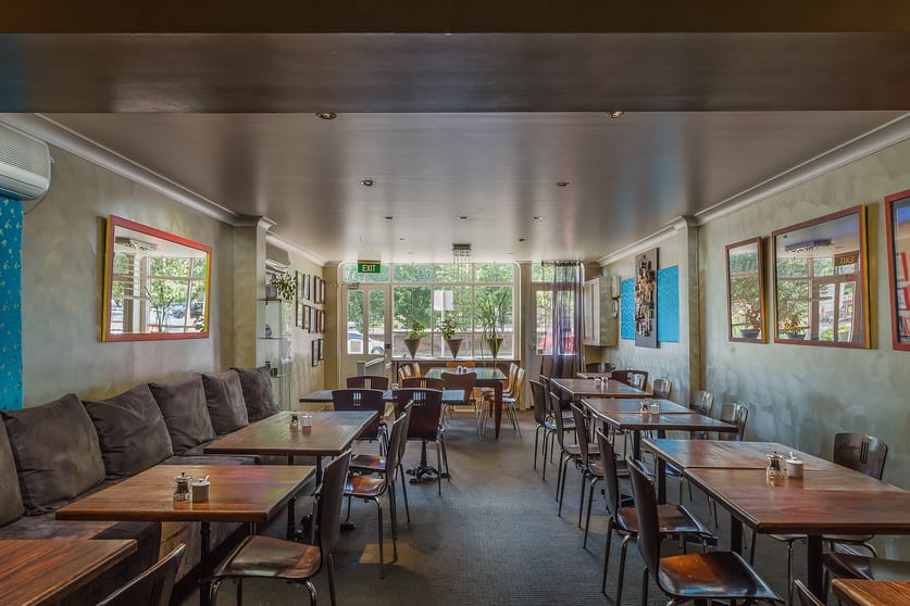 Click to view all images 5 Kendal Street Cowra NSW 2794 - Image 3