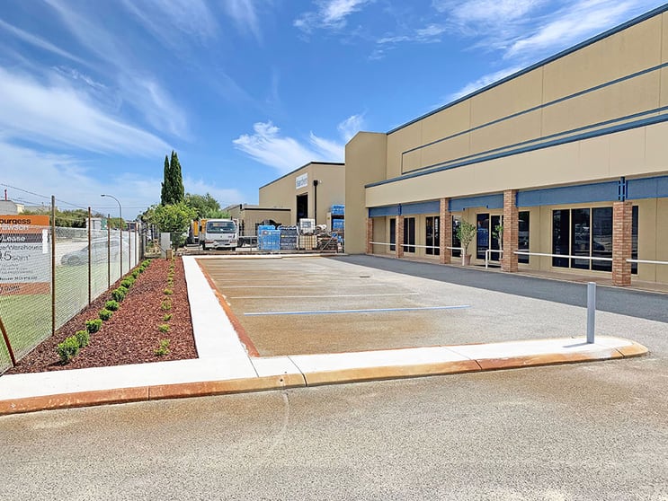 Click to view all images 39 Boulder Road Malaga WA 6090 - Image 3