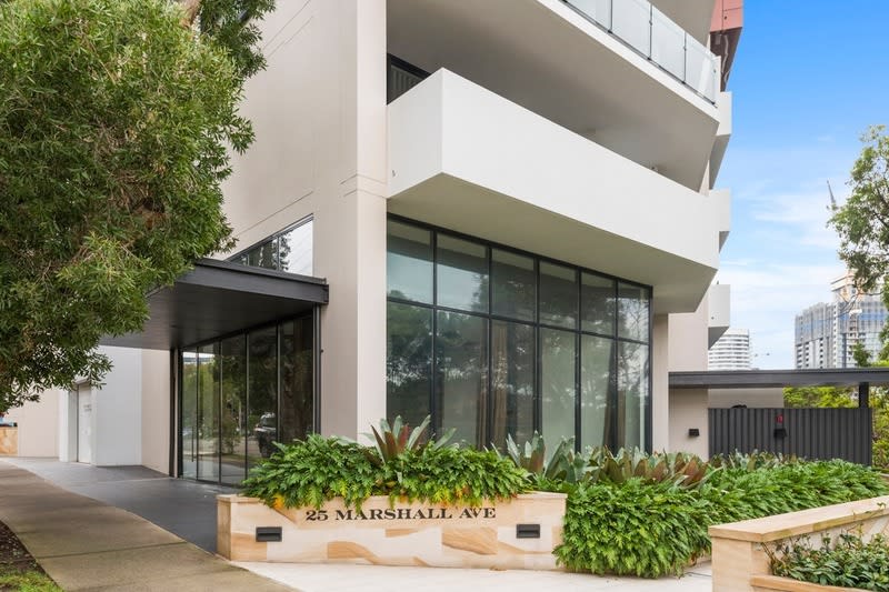 Click to view all images 25 Marshall Avenue St Leonards NSW 2065 - Image 1