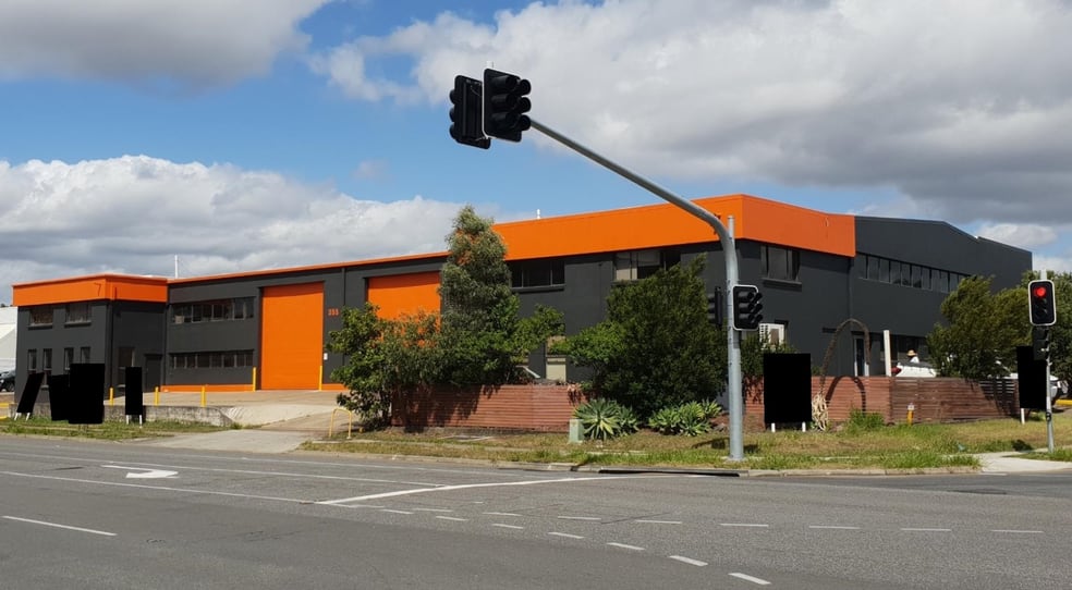 Click to view all images 4 Dulacca Street Acacia Ridge QLD 4110 - Image 1