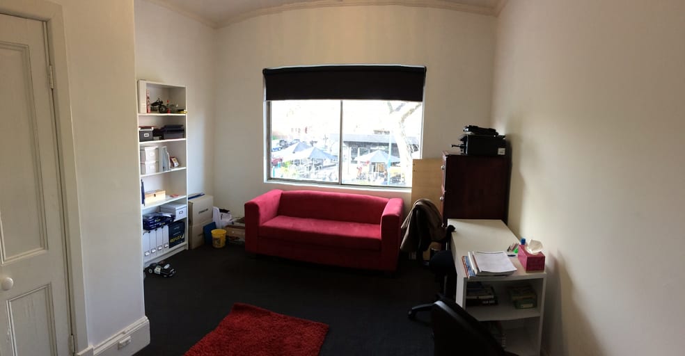 Click to view all images 2/8A St Andrews Street Brighton VIC 3186 - Image 1