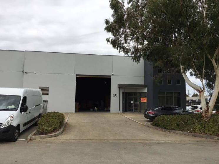 Click to view all images Unit 15/100 New Street Ringwood VIC 3134 - Image 1