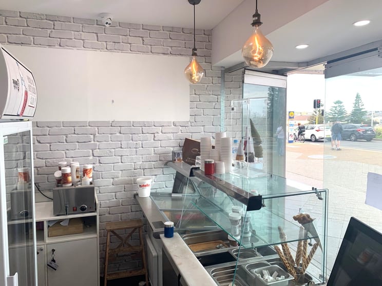 Click to view all images Shop 5/152 Campbell Parade Bondi Beach NSW 2026 - Image 2