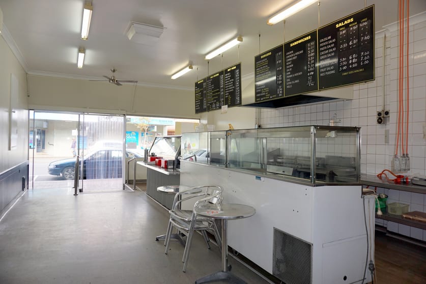 Click to view all images 102 John Street Singleton NSW 2330 - Image 3