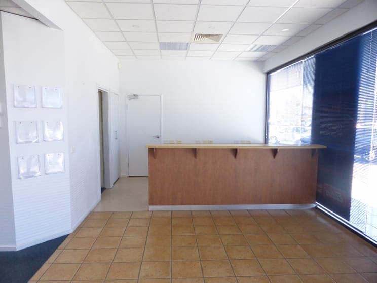 Click to view all images 143 Lime Avenue Mildura VIC 3500 - Image 2