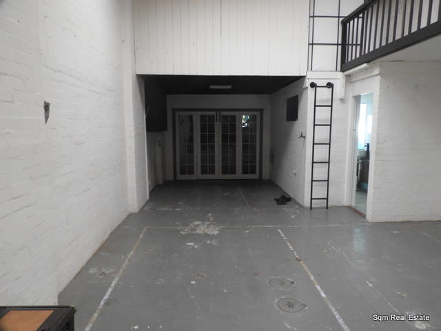 Click to view all images 17 Mitchell Alexandria NSW 2015 - Image 2