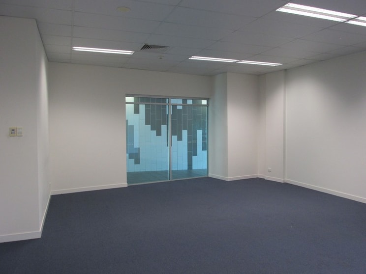 Click to view all images 69-73 Main Street Pialba QLD 4655 - Image 2