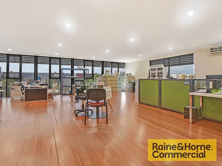 35 Flinders Parade North Lakes QLD 4509 - Image 3