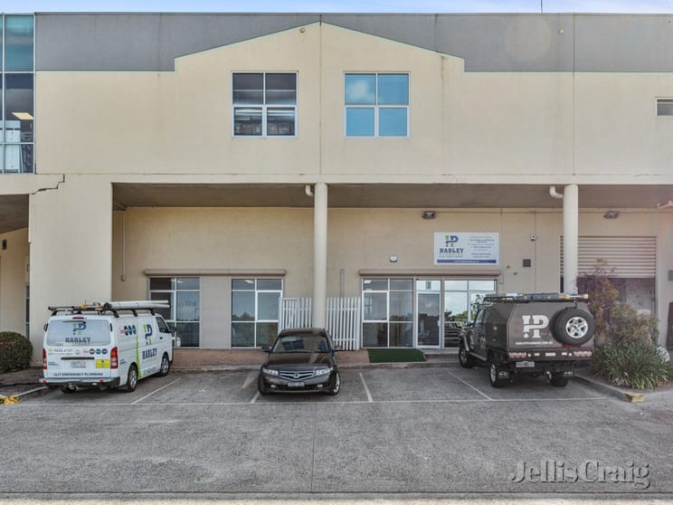 Click to view all images 3B Bolton Street Eltham VIC 3095 - Image 1