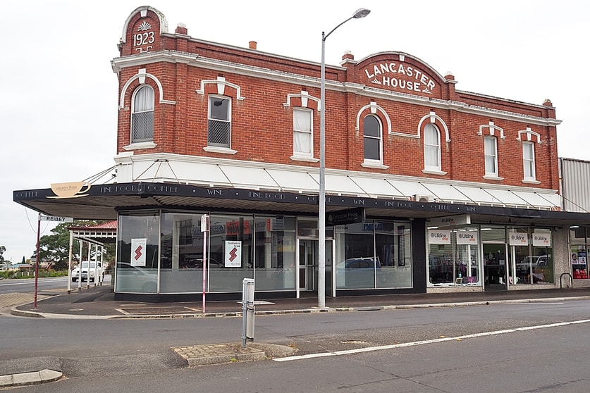 Click to view all images 1 Reibey Street Ulverstone TAS 7315 - Image 2