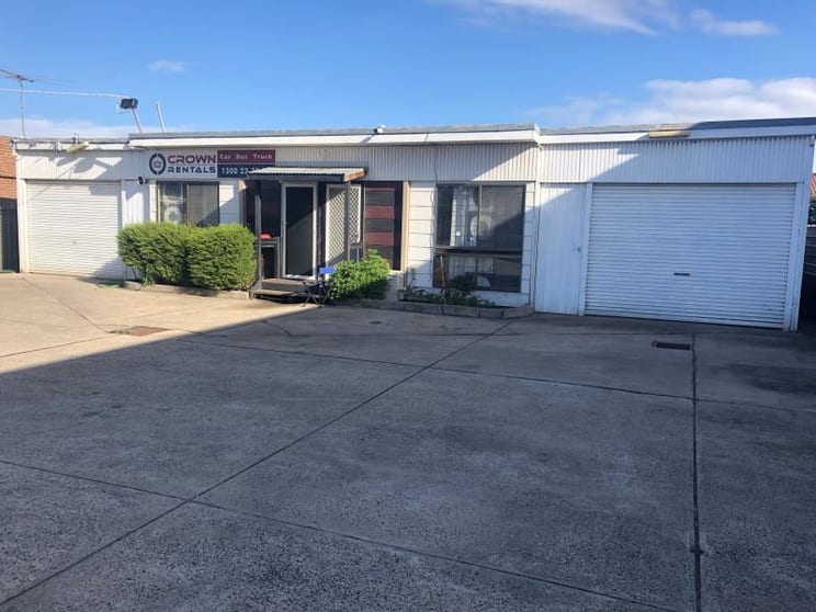 Click to view all images 23 Carrick Drive Tullamarine VIC 3043 - Image 1